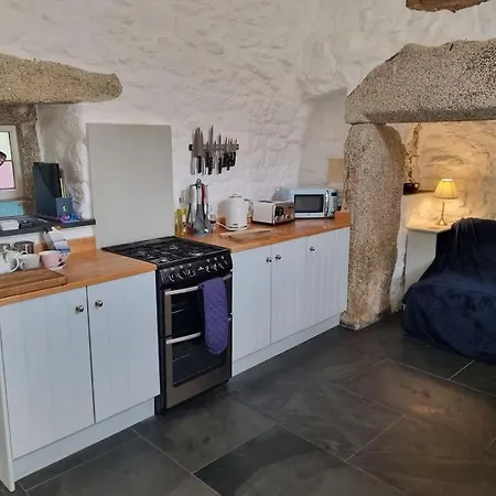 Luxury 5-star Cornish Barn - Pets Very Welcome *